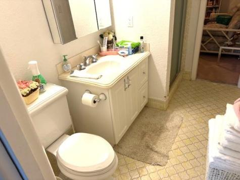 19816 Bobolink Drive Hialeah FL 33015