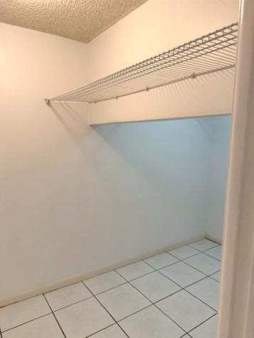 19816 Bobolink Drive Hialeah FL 33015