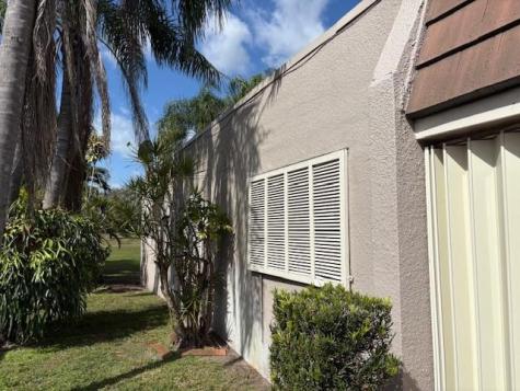 19816 Bobolink Drive Hialeah FL 33015