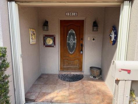 19816 Bobolink Drive Hialeah FL 33015