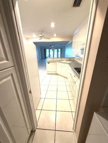 19816 Bobolink Drive Hialeah FL 33015