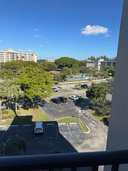 2681 S Course Drive Pompano Beach FL 33069