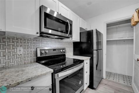 301 Croton Avenue Lantana FL 33462