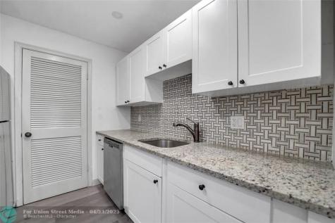 301 Croton Avenue Lantana FL 33462