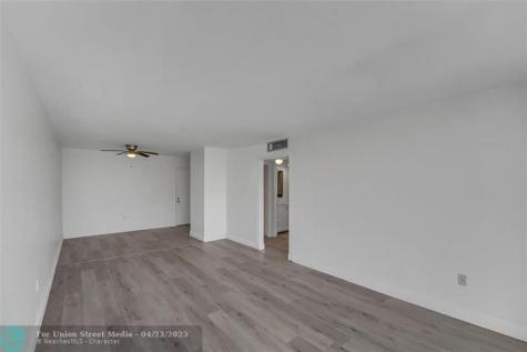 301 Croton Avenue Lantana FL 33462