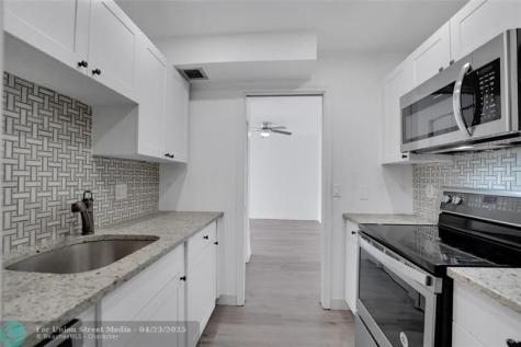 301 Croton Avenue Lantana FL 33462