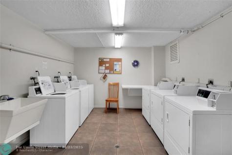 301 Croton Avenue Lantana FL 33462