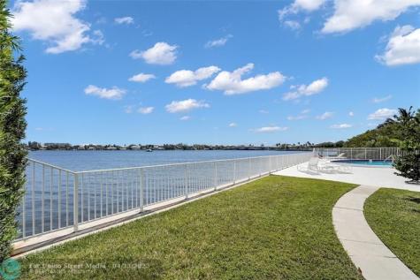 301 Croton Avenue Lantana FL 33462