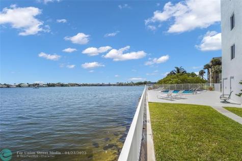 301 Croton Avenue Lantana FL 33462