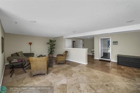 301 Croton Avenue Lantana FL 33462