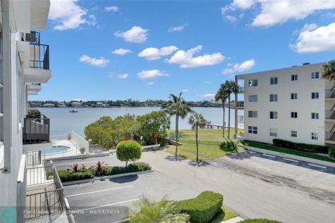 301 Croton Avenue Lantana FL 33462