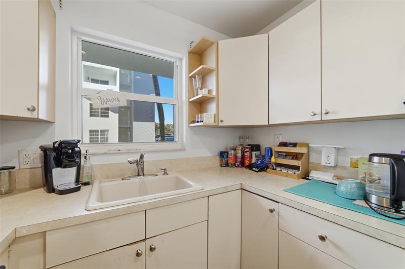 2860 NE 14th Street Pompano Beach FL 33062