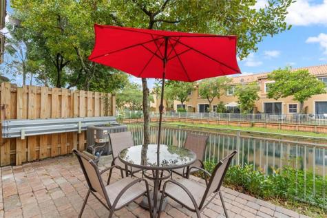 4943 N Harbor Isles Drive Fort Lauderdale FL 33312