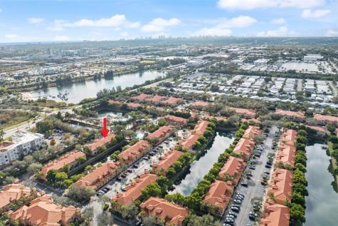 4943 N Harbor Isles Drive Fort Lauderdale FL 33312