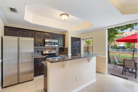 4943 N Harbor Isles Drive Fort Lauderdale FL 33312