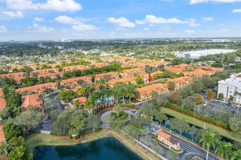 4943 N Harbor Isles Drive Fort Lauderdale FL 33312