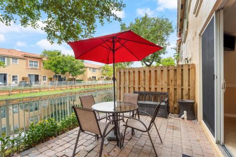 4943 N Harbor Isles Drive Fort Lauderdale FL 33312