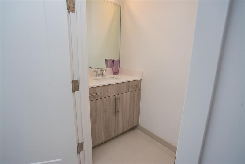 713 SE 1st Court Pompano Beach FL 33060