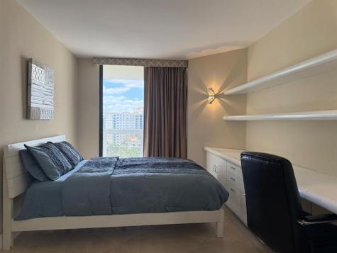 20185 E Country Club Drive Aventura FL 33180