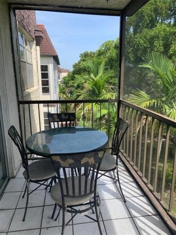 1681 NW 70th Avenue Plantation FL 33313