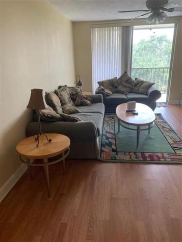 1681 NW 70th Avenue Plantation FL 33313