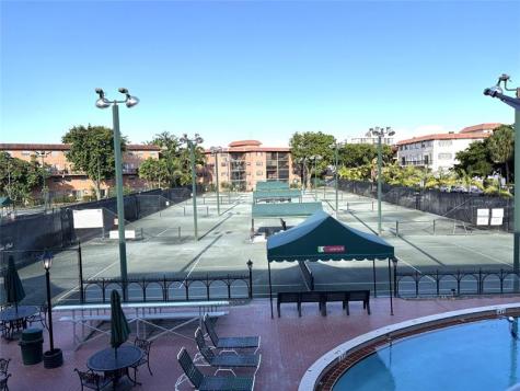 660 Tennis Club Drive Fort Lauderdale FL 33311