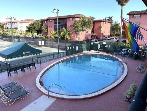 660 Tennis Club Drive Fort Lauderdale FL 33311