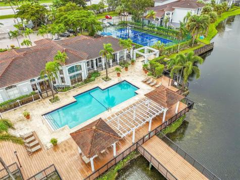 9645 NW 1st Court Pembroke Pines FL 33024