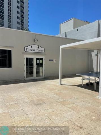 19201 Collins Avenue North Miami Beach FL 33160
