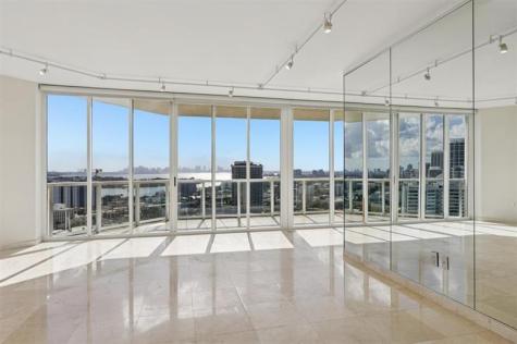 7330 Ocean Terrace Miami Beach FL 33141