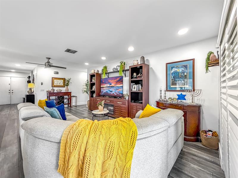 13232 Lucinda Palm Court Delray Beach FL 33484