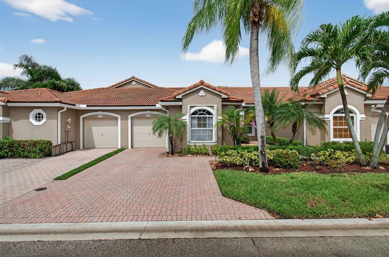 8553 Via Serena Boca Raton FL 33433