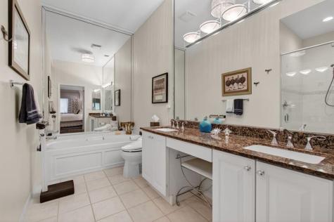 8553 Via Serena Boca Raton FL 33433