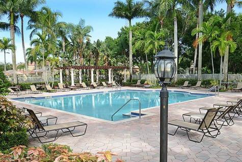 8553 Via Serena Boca Raton FL 33433