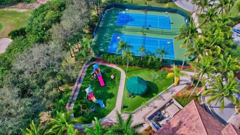 8553 Via Serena Boca Raton FL 33433