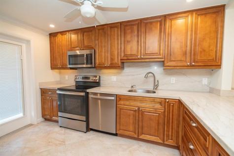 2731 NE 14th Street Causeway Pompano Beach FL 33062