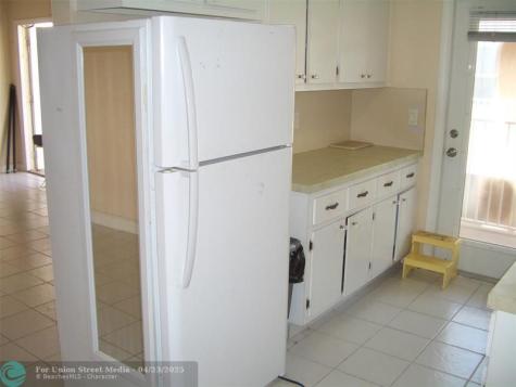 2737 NE 28th Street Lighthouse Point FL 33064