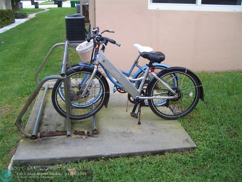 2737 NE 28th Street Lighthouse Point FL 33064