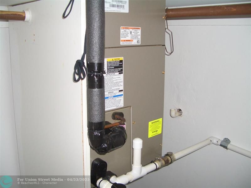 2737 NE 28th Street Lighthouse Point FL 33064