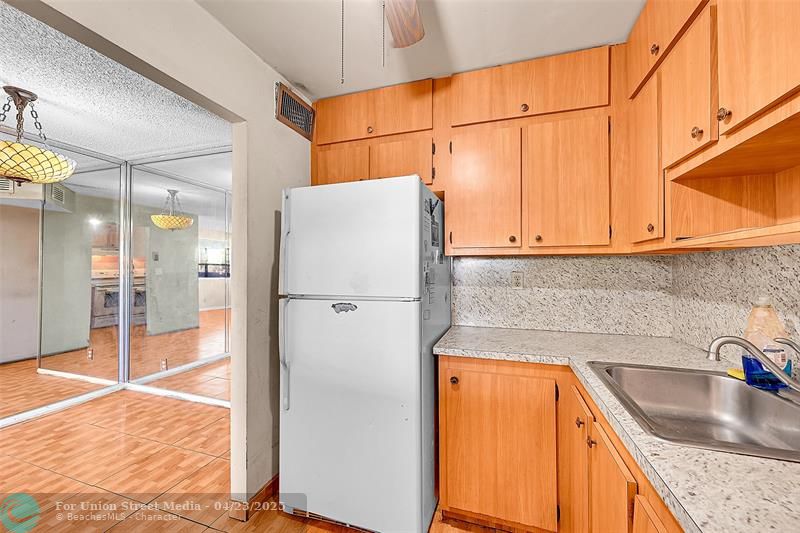 9101 Sunrise Lakes Boulevard Sunrise FL 33322