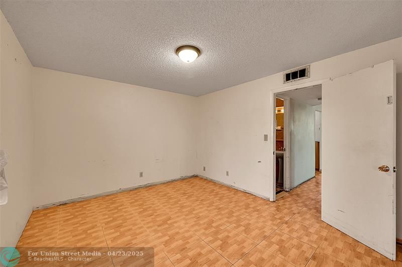 9101 Sunrise Lakes Boulevard Sunrise FL 33322