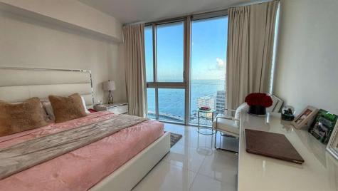 485 Brickell Avenue Miami FL 33131