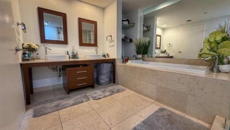 485 Brickell Avenue Miami FL 33131