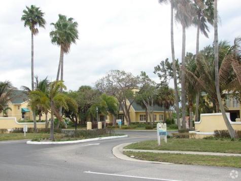 2823 N Course Drive Pompano Beach FL 33069