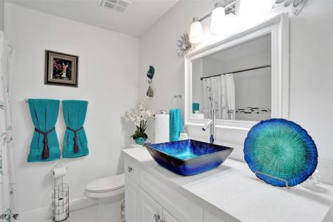 1034 NW 88th Avenue Plantation FL 33322