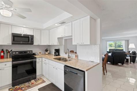 4301 Martinique Circle Coconut Creek FL 33066