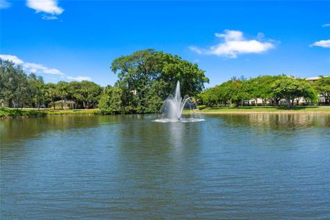 4301 Martinique Circle Coconut Creek FL 33066
