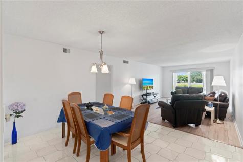 4301 Martinique Circle Coconut Creek FL 33066