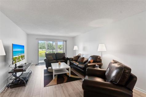 4301 Martinique Circle Coconut Creek FL 33066