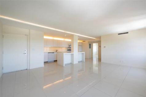 2555 NE 11th Street Fort Lauderdale FL 33304
